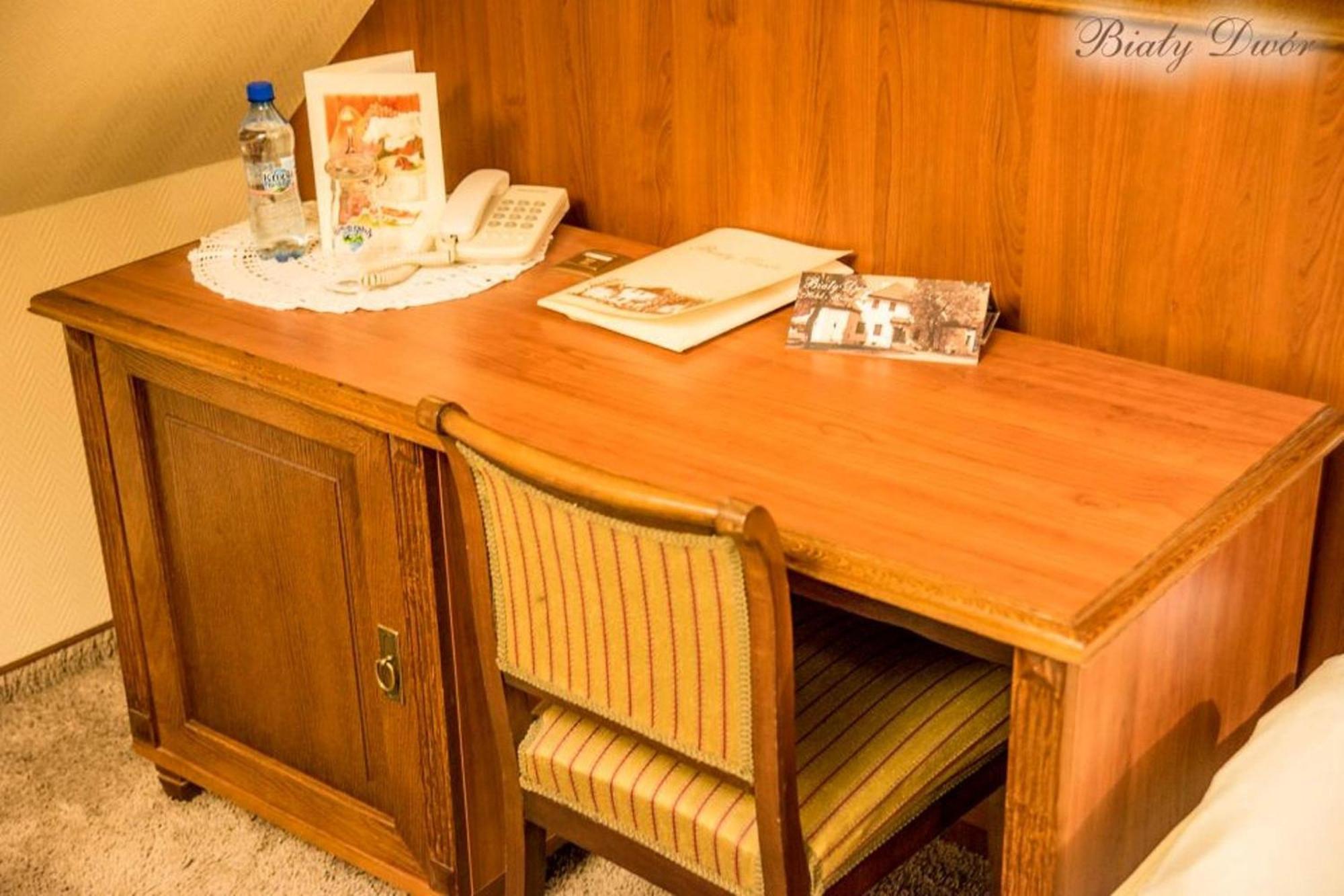 Bed and Breakfast Bialy Dwor Квідзин Екстер'єр фото