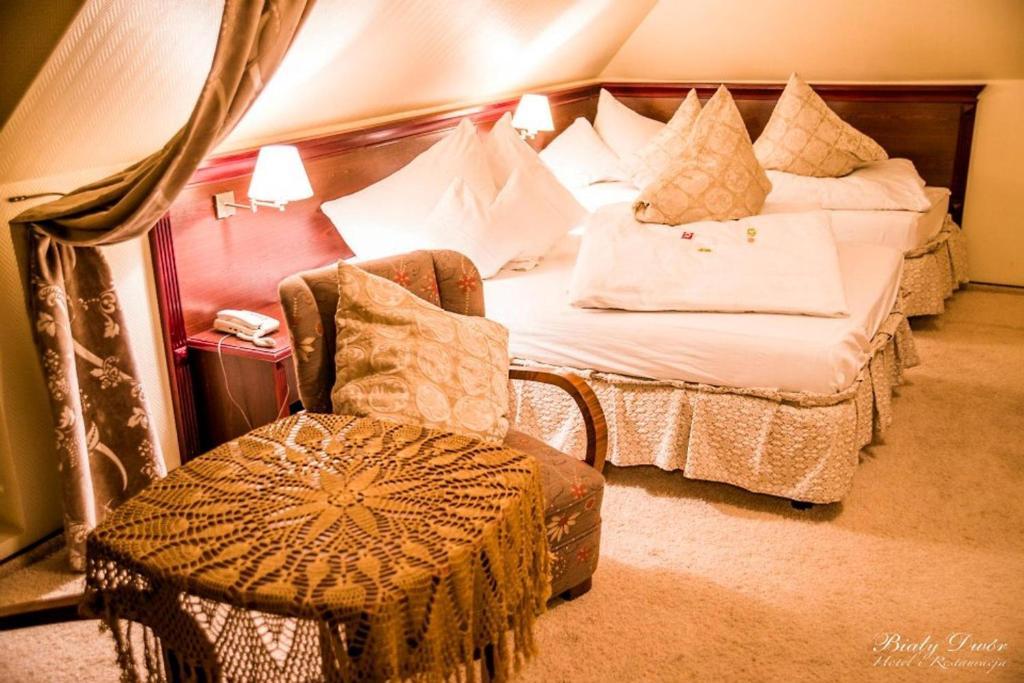 Bed and Breakfast Bialy Dwor Квідзин Номер фото