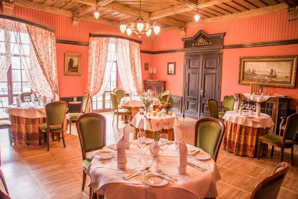 Bed and Breakfast Bialy Dwor Квідзин Екстер'єр фото